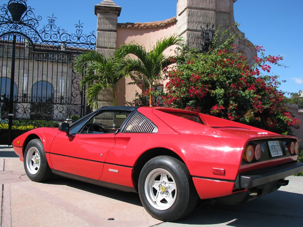 1979%20Ferrari%20308%20GTS%20Conv%20Red%2011.17.2010%20009.jpg